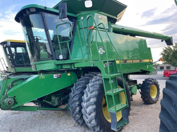 Trilladora John Deere 9600 - Image 2